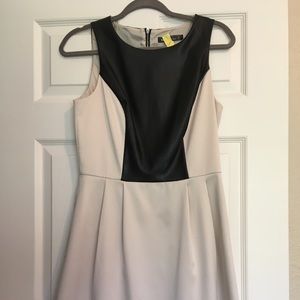 Vegan leather Kenzie dress - Black & Cream